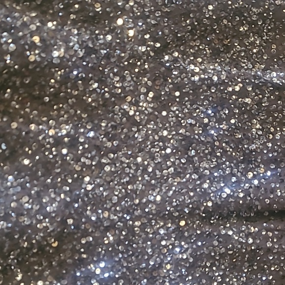 NEW Adrianna Papell Illusion Sheath Lead/Silver/Gray Sequined Dress Sz 8 - Picture 4 of 9